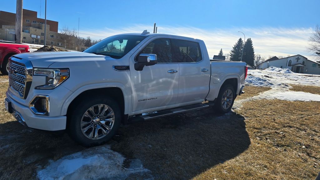 2020 GMC Sierra Denali 4WD Crew Cab Short Box's photo