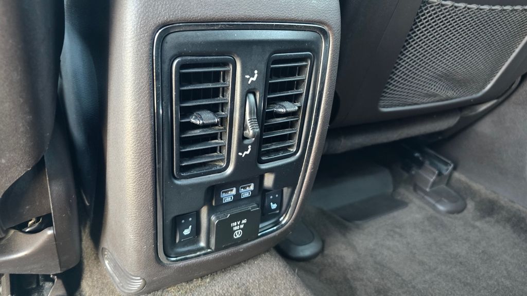2019 Jeep Grand Cherokee Overland - Photo 16