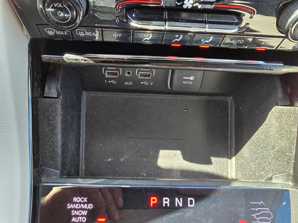 2022 Jeep Grand Cherokee Overland - Photo 29
