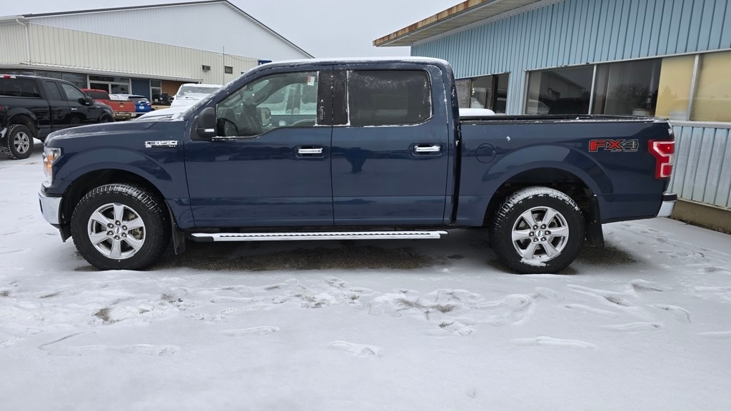 2020 Ford F-150 XLT's photo