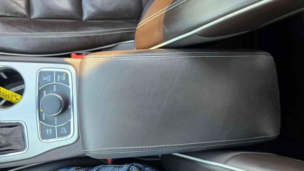 2019 Jeep Grand Cherokee Overland - Photo 28