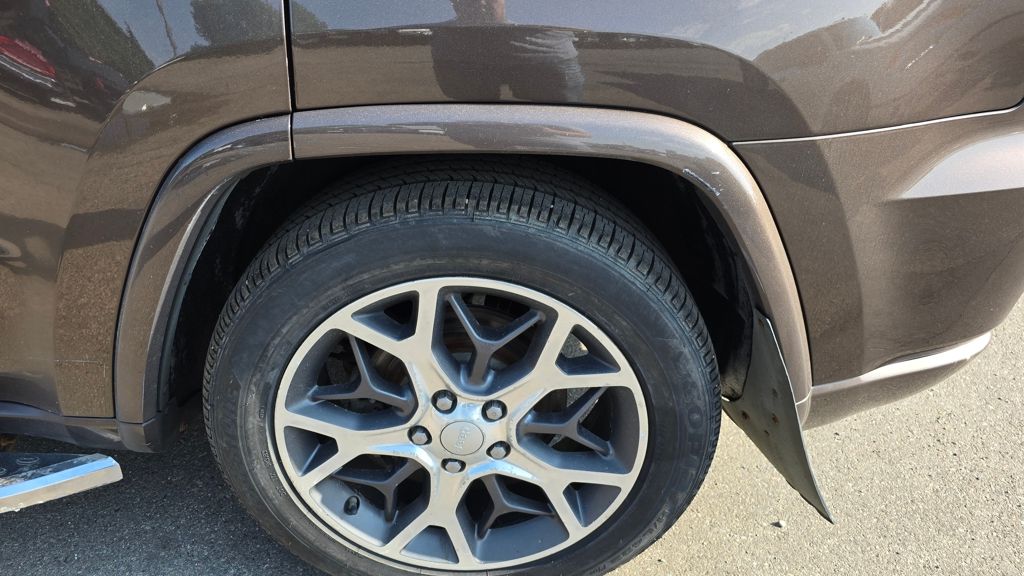 2019 Jeep Grand Cherokee Overland - Photo 12