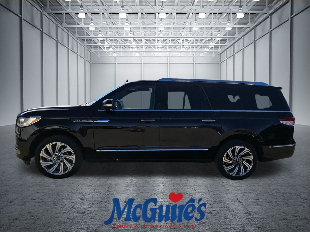 2024 Lincoln Navigator L