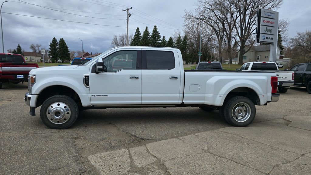 2022 Ford F-450 King Ranch 4x4 Crew Cab 8' Box DRW's photo