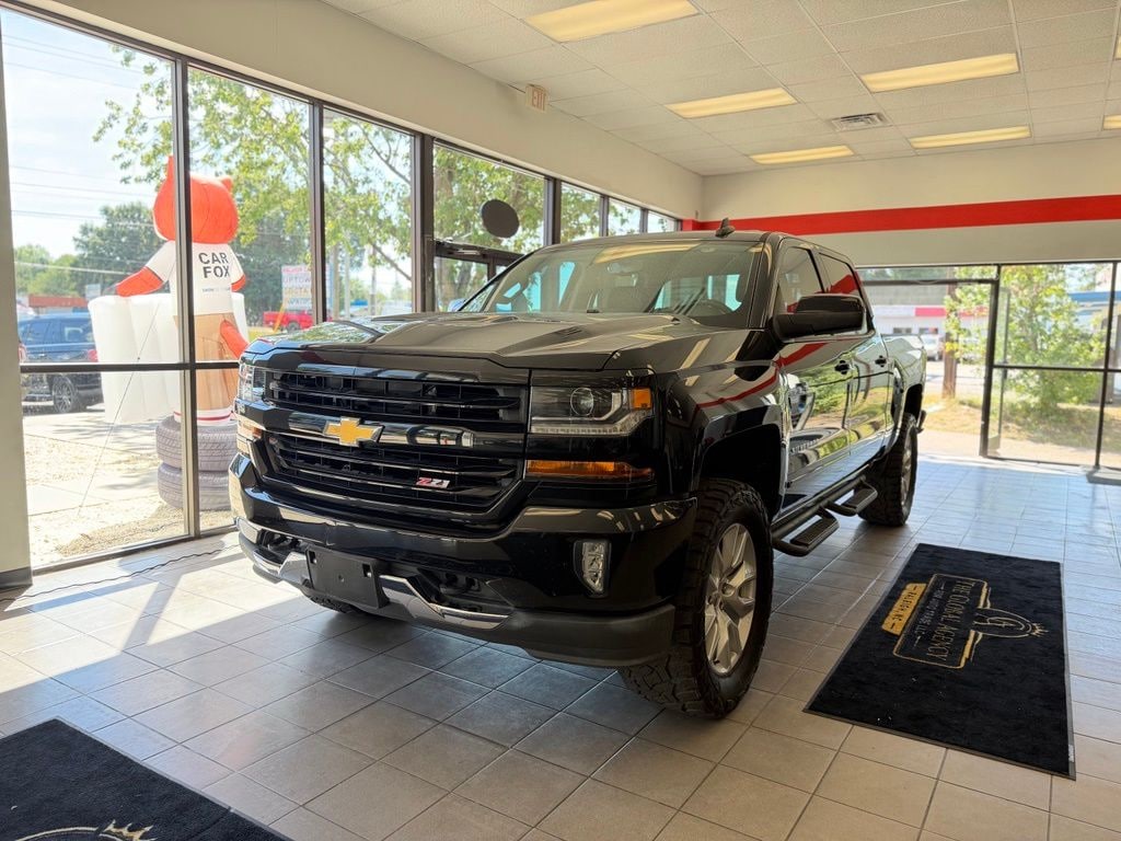 Used 2017 Chevrolet Silverado 1500 LT Truck