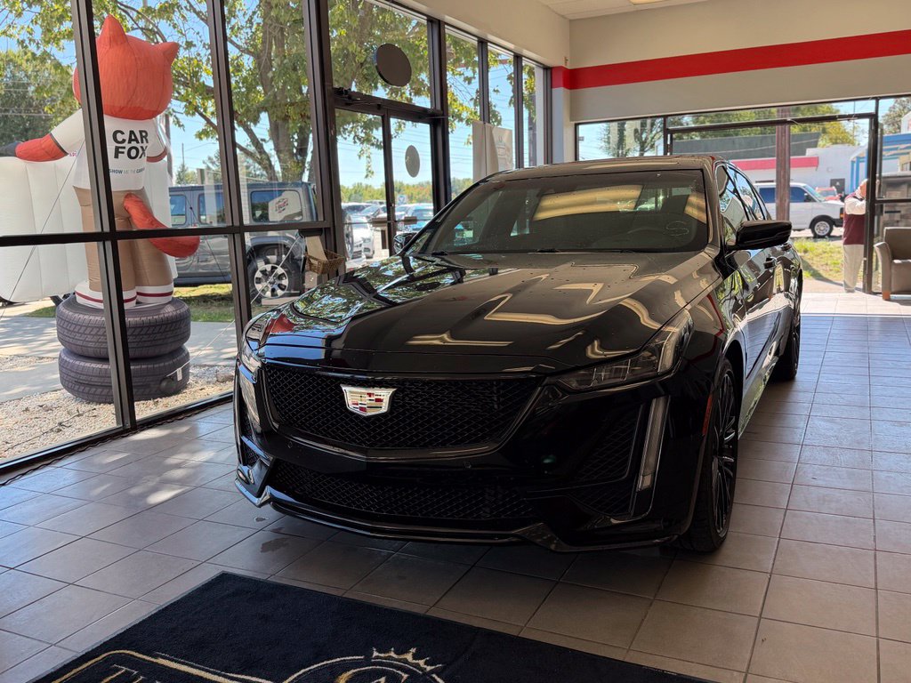 2022 Cadillac CT5