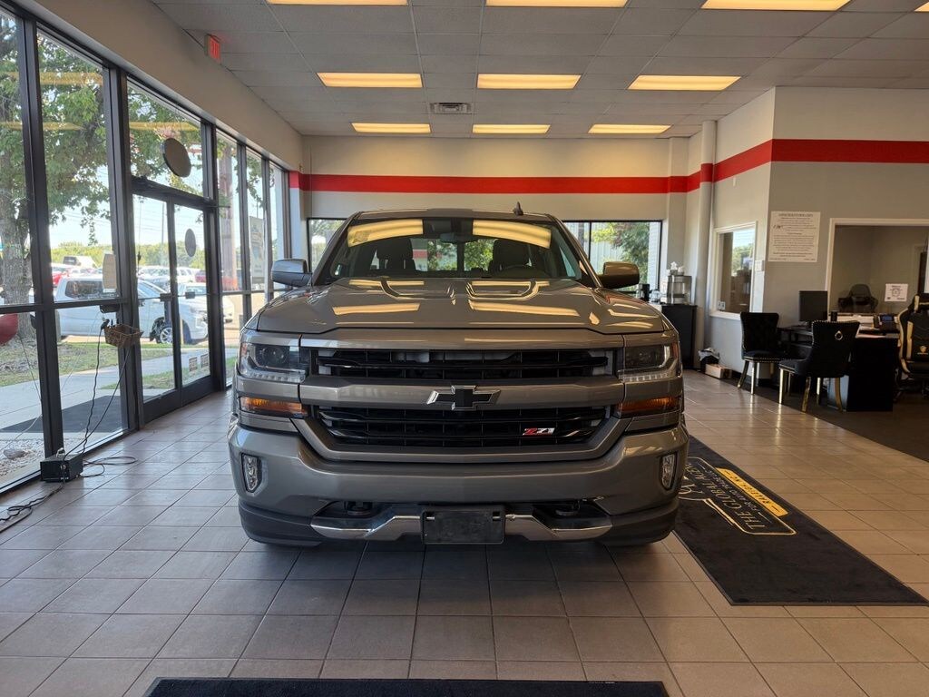 Used 2017 Chevrolet Silverado 1500 LT Truck