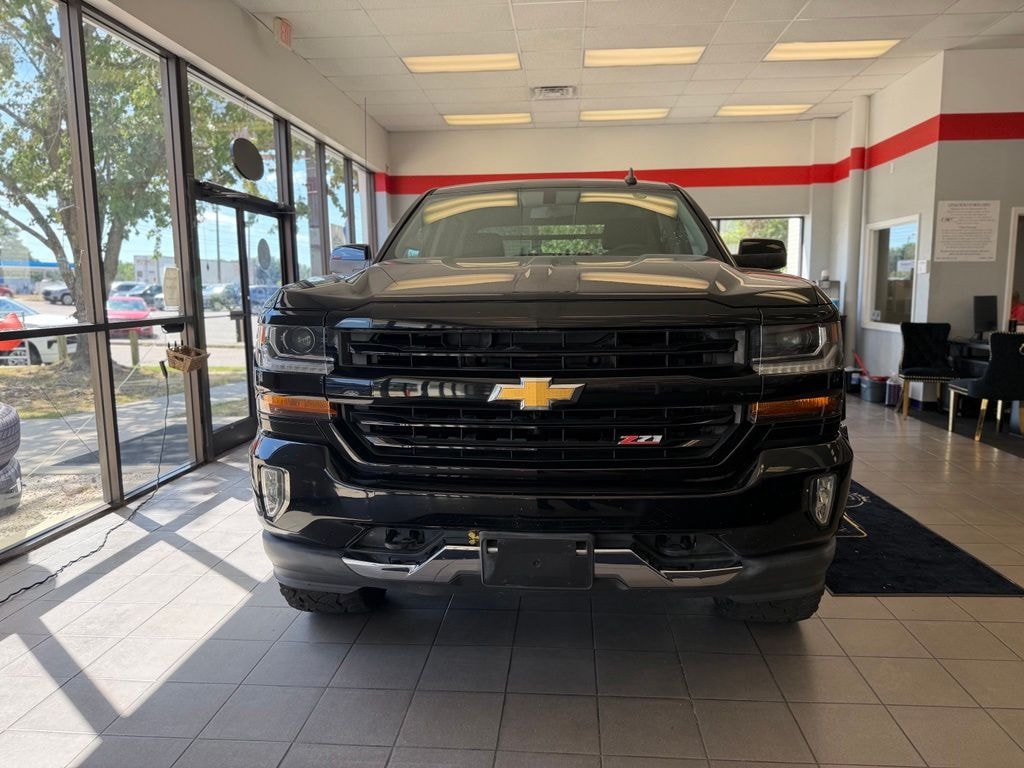 Used 2017 Chevrolet Silverado 1500 LT Truck