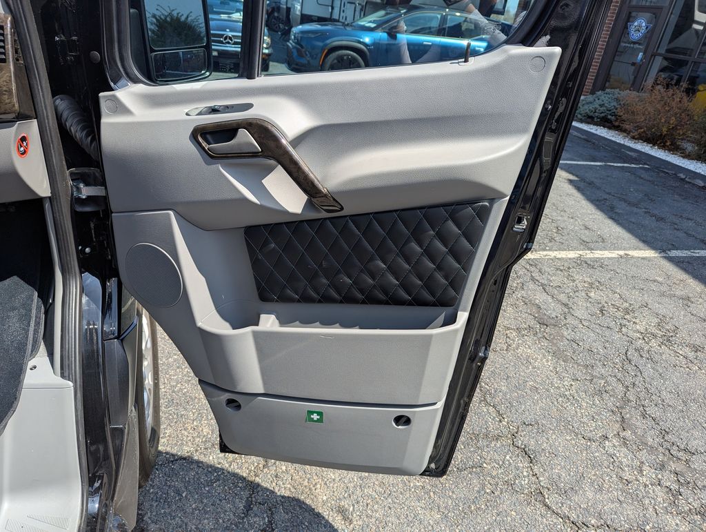 2017 Mercedes-Benz Sprinter Cargo Van Base - Photo 26
