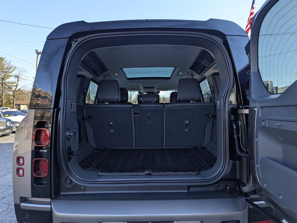 2023 Land Rover Defender X-Dynamic SE - Photo 48