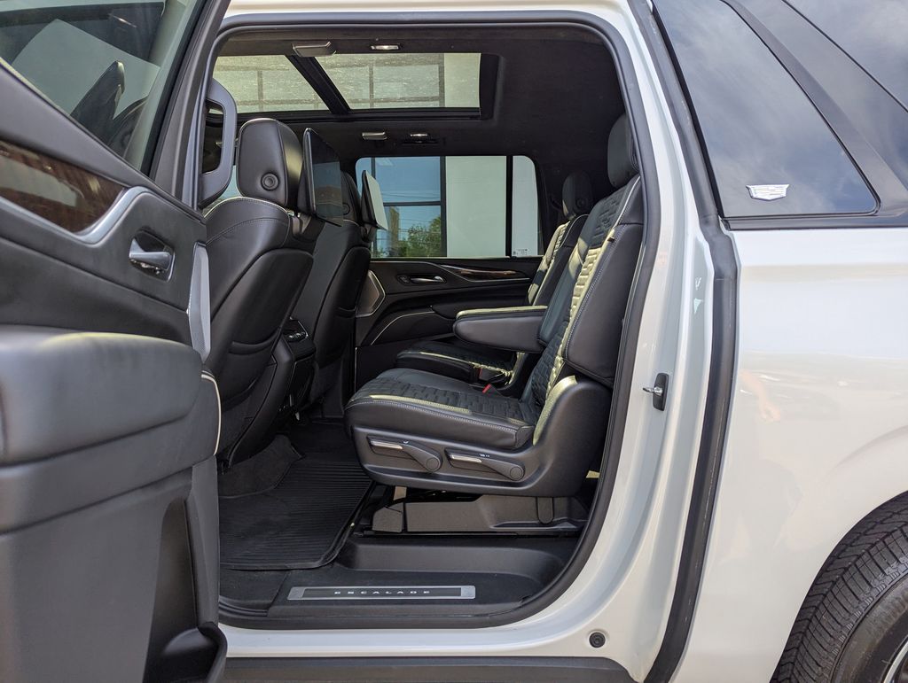 2022 Cadillac Escalade ESV Sport Platinum - Photo 47