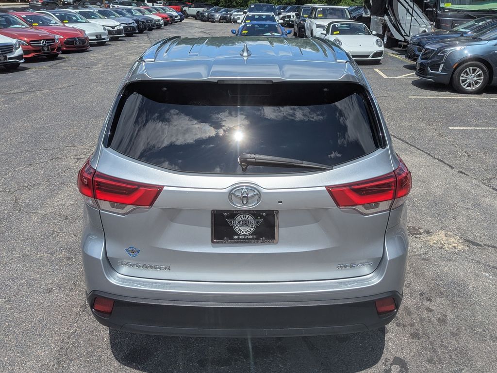 2018 Toyota Highlander XLE - Photo 8