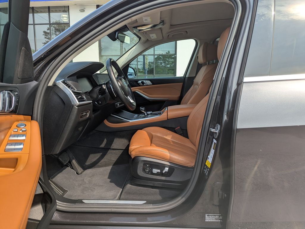 2022 BMW X7 40i - Photo 12