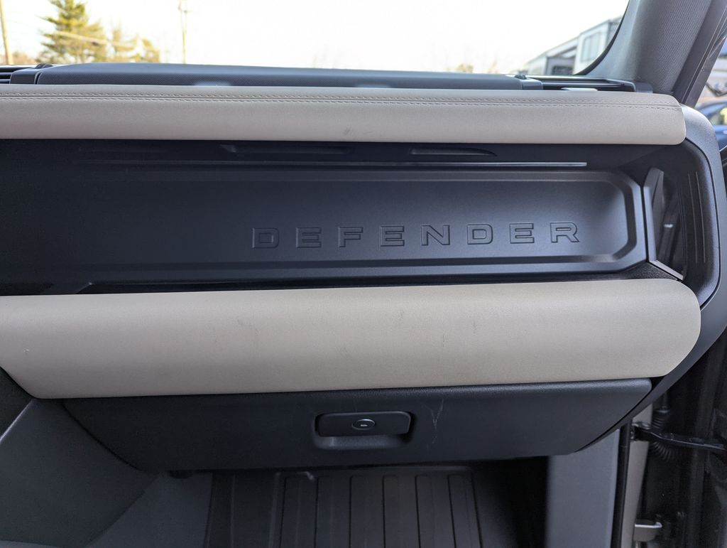 2023 Land Rover Defender X-Dynamic SE - Photo 36