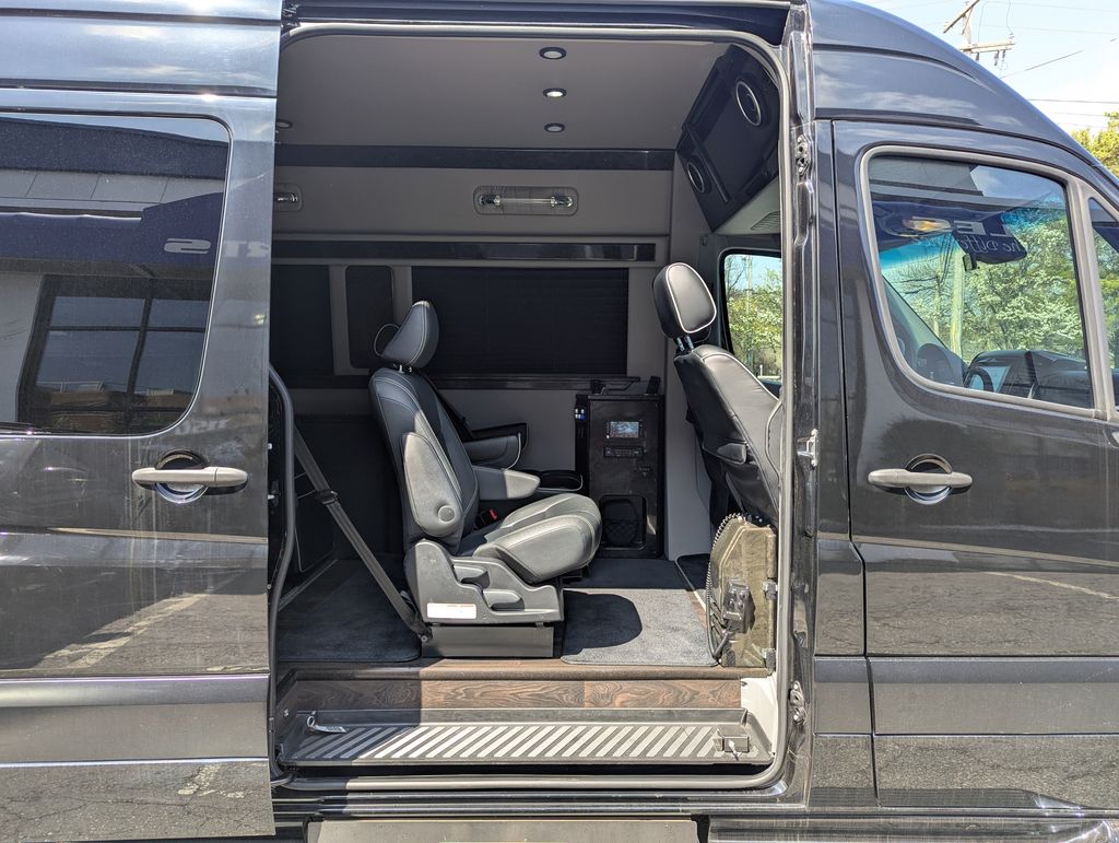 2017 Mercedes-Benz Sprinter Cargo Van Base - Photo 31