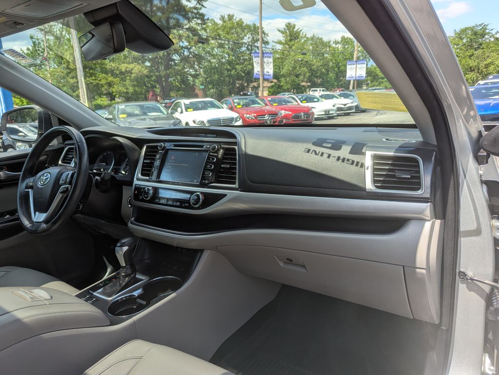 2018 Toyota Highlander XLE - Photo 35
