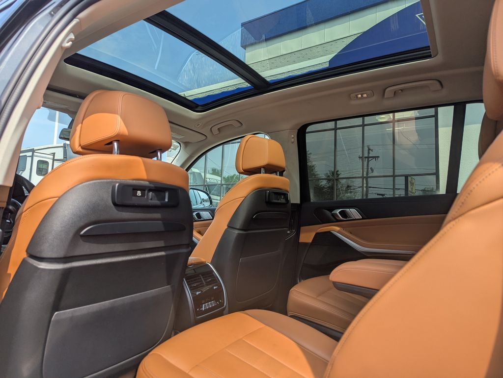 2022 BMW X7 40i - Photo 43