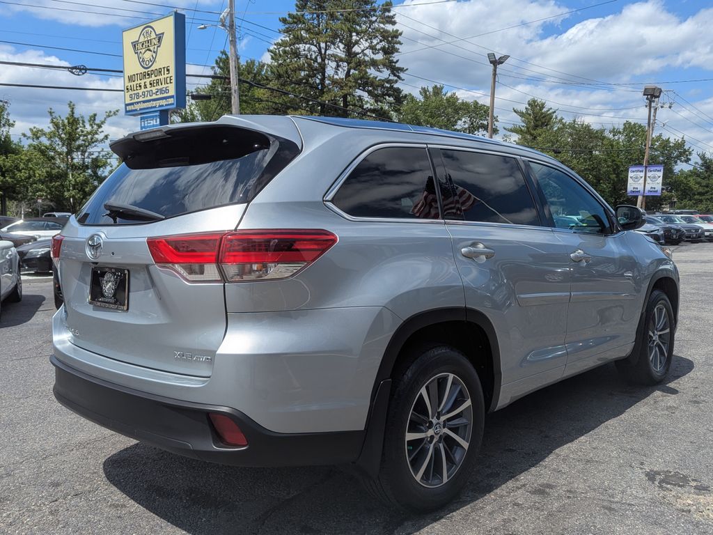 2018 Toyota Highlander XLE - Photo 7