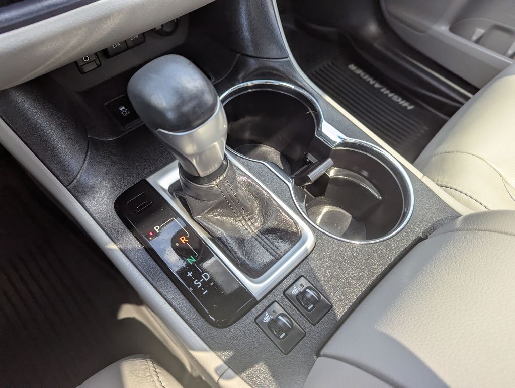 2018 Toyota Highlander XLE - Photo 25