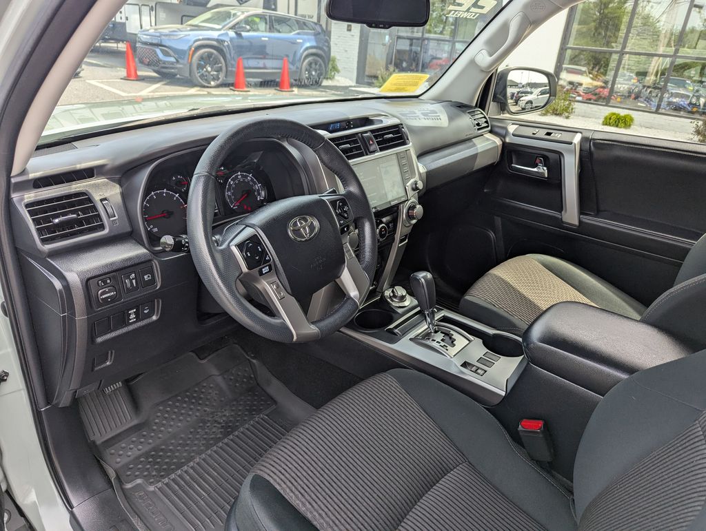 2022 Toyota 4Runner Trail - Photo 14