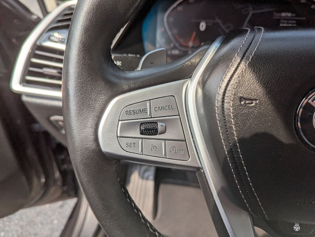 2022 BMW X7 40i - Photo 16