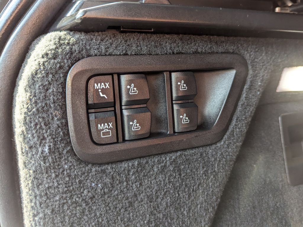 2022 BMW X7 40i - Photo 57