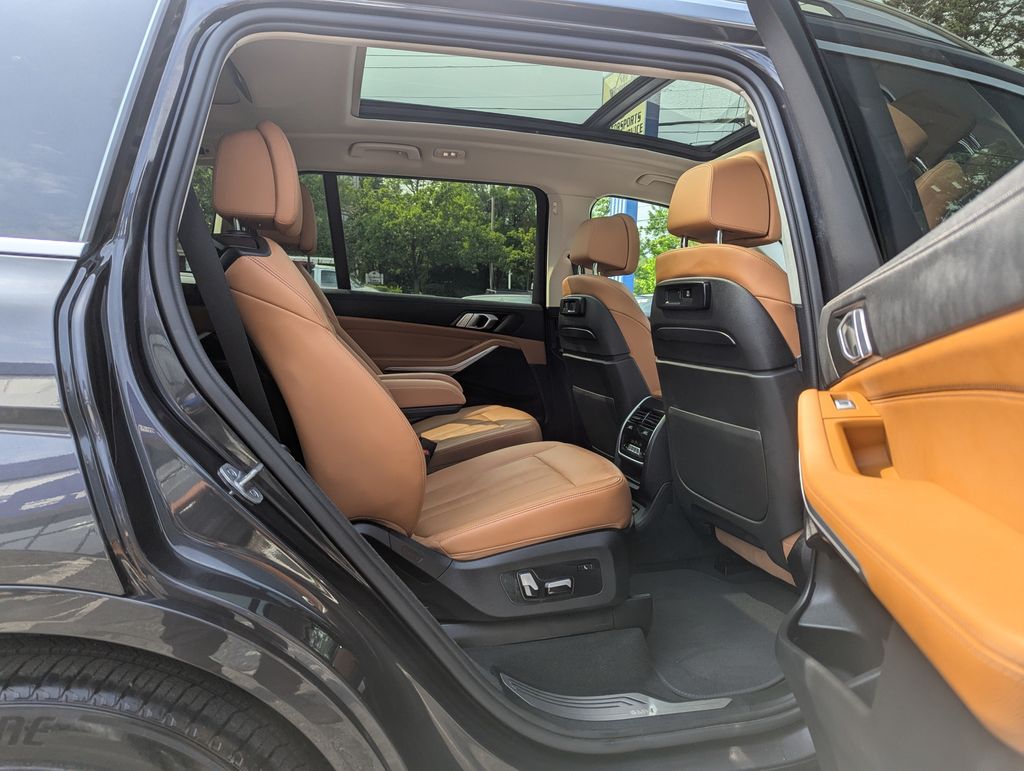 2022 BMW X7 40i - Photo 50