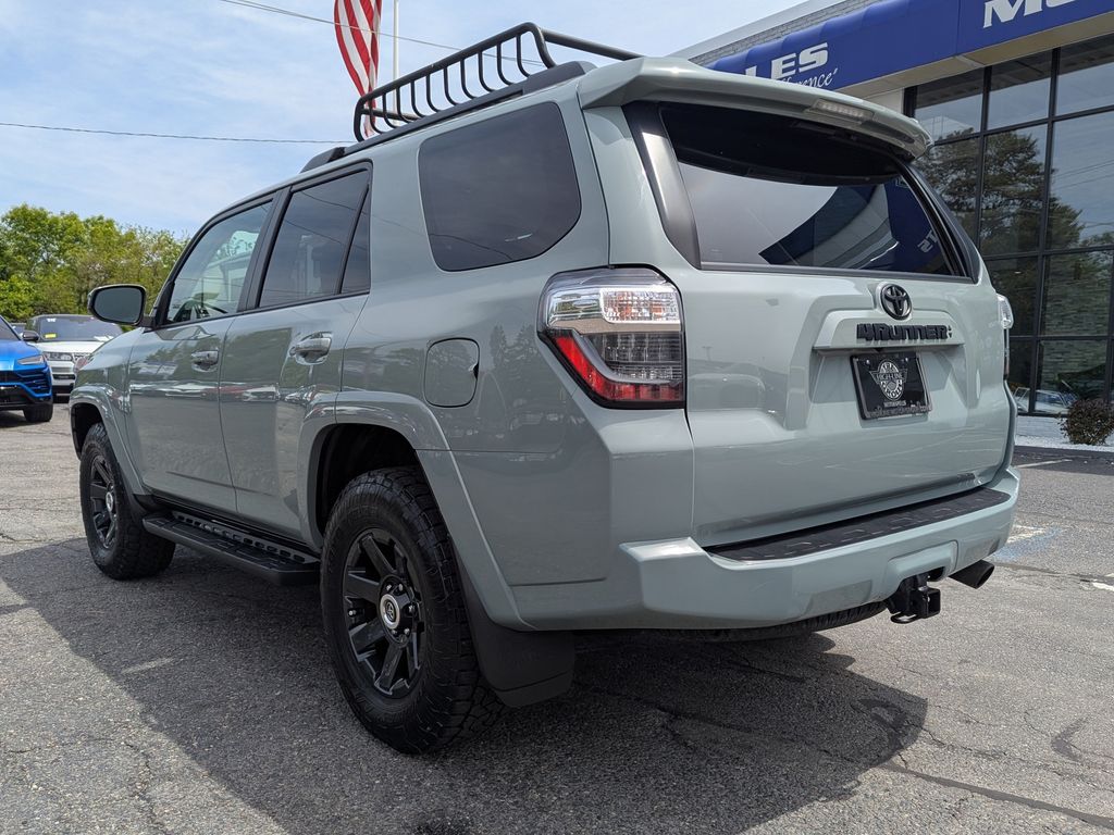 2022 Toyota 4Runner Trail - Photo 11