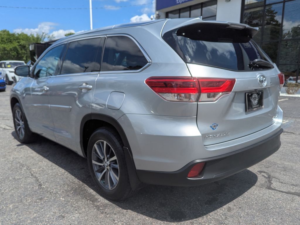 2018 Toyota Highlander XLE - Photo 10