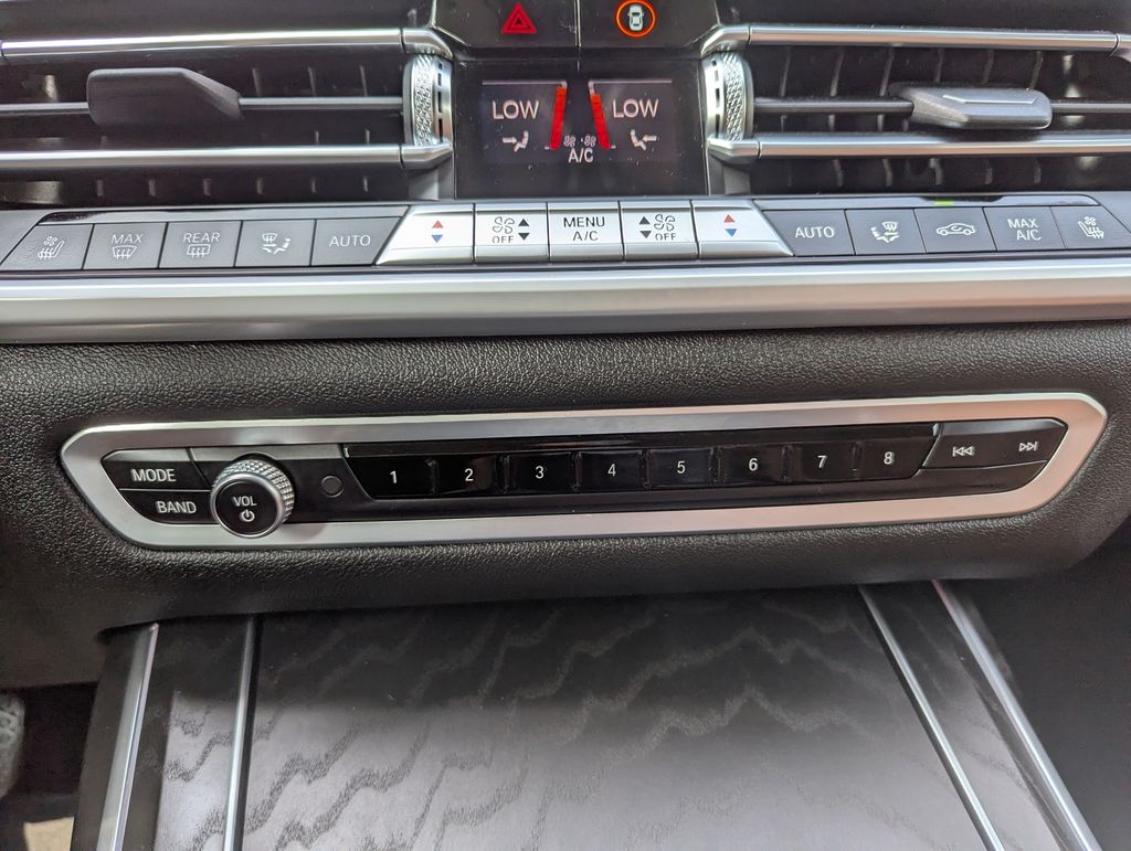 2022 BMW X7 40i - Photo 24