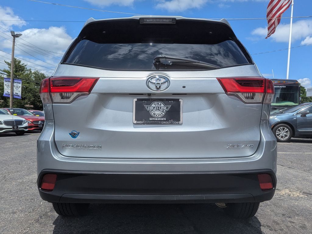 2018 Toyota Highlander XLE - Photo 9