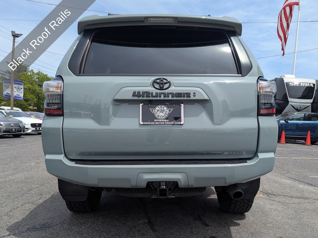2022 Toyota 4Runner Trail - Photo 10