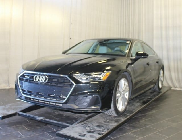 Used 2019 Audi A7 Premium Plus with VIN WAUU2AF2XKN080453 for sale in Bay City, MI