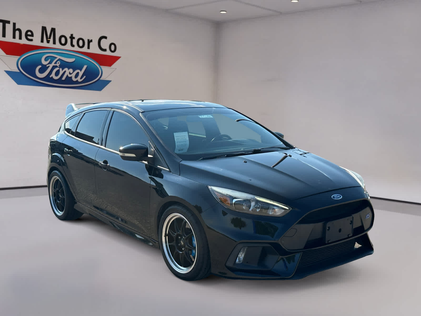 2017 Ford Focus RS photo 3