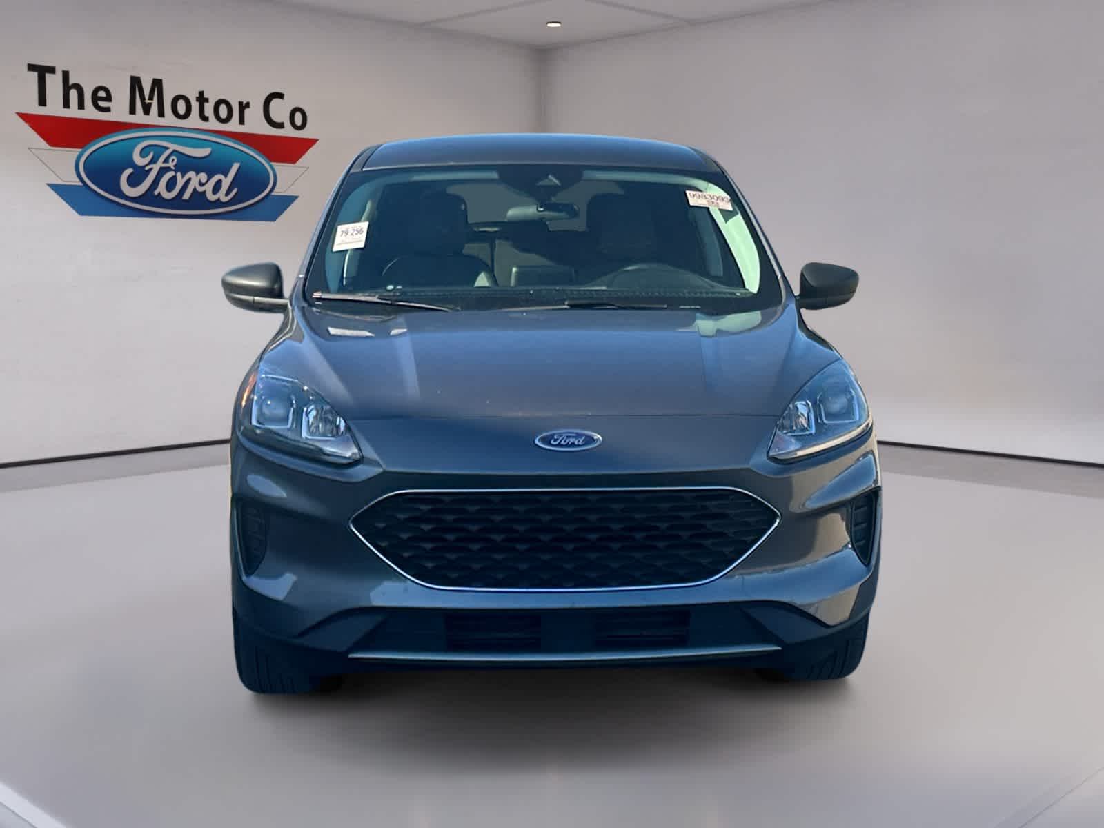 2022 Ford Escape SE photo 2