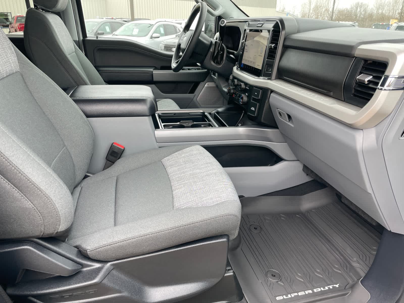 2026 Ford F-250 Super Duty XLT - Photo 17