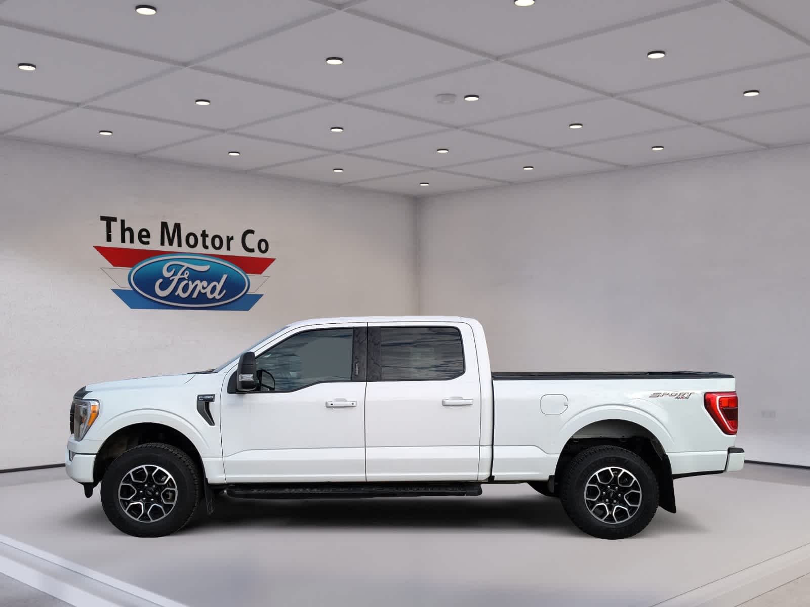 2023 Ford F-150 XLT - Photo 8