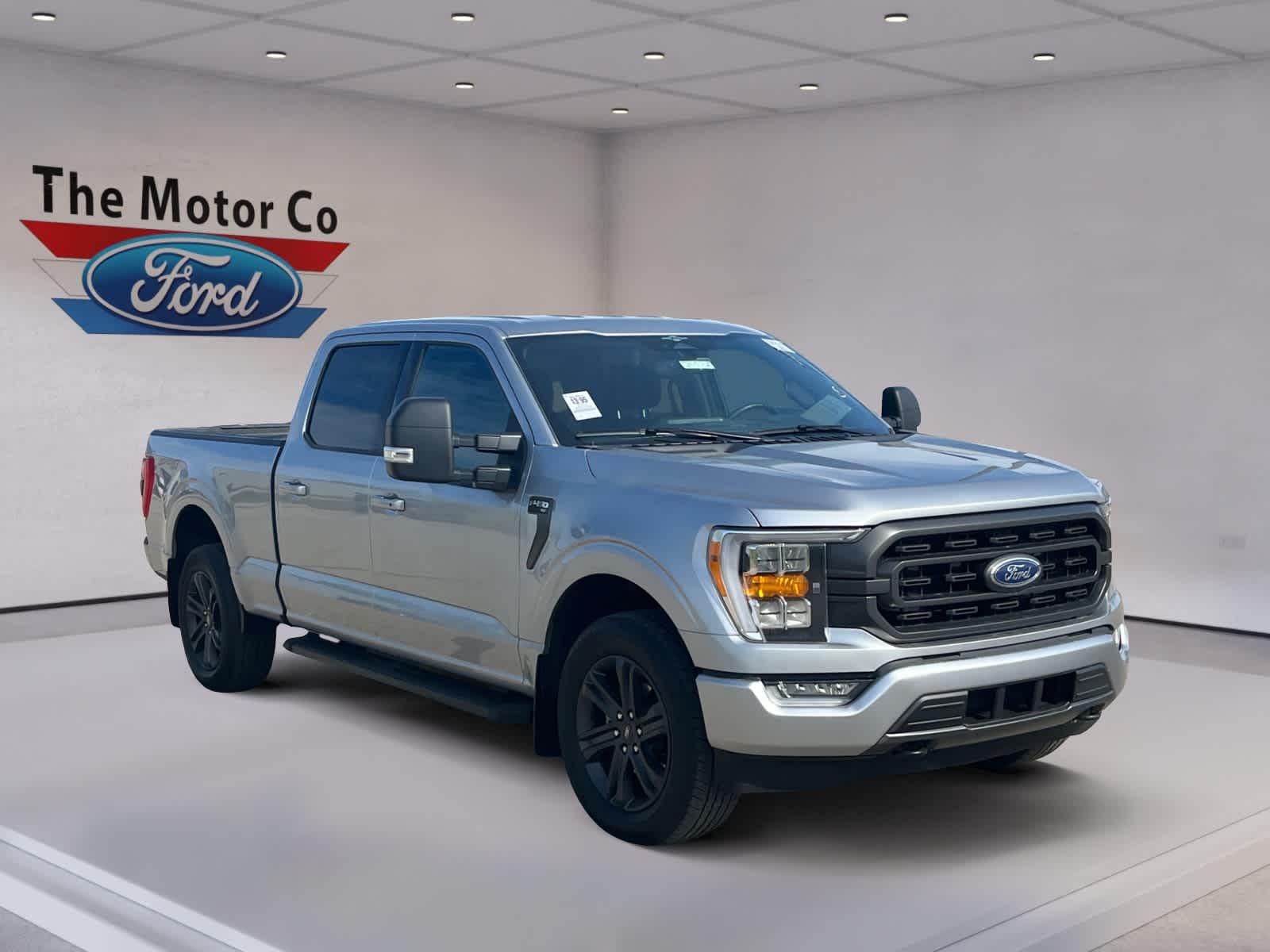 2023 Ford F-150 XLT photo 3
