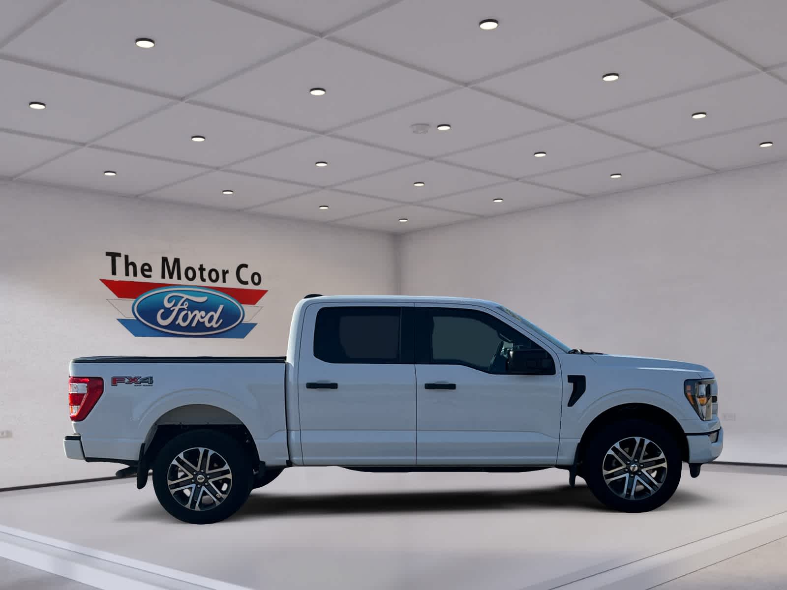 2023 Ford F-150 XL photo 4