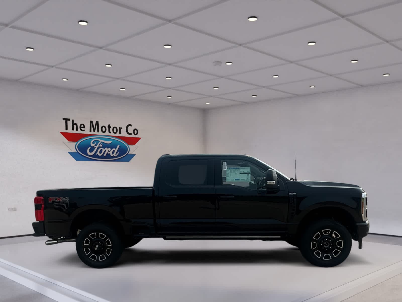 2025 Ford F-250 Platinum photo 4