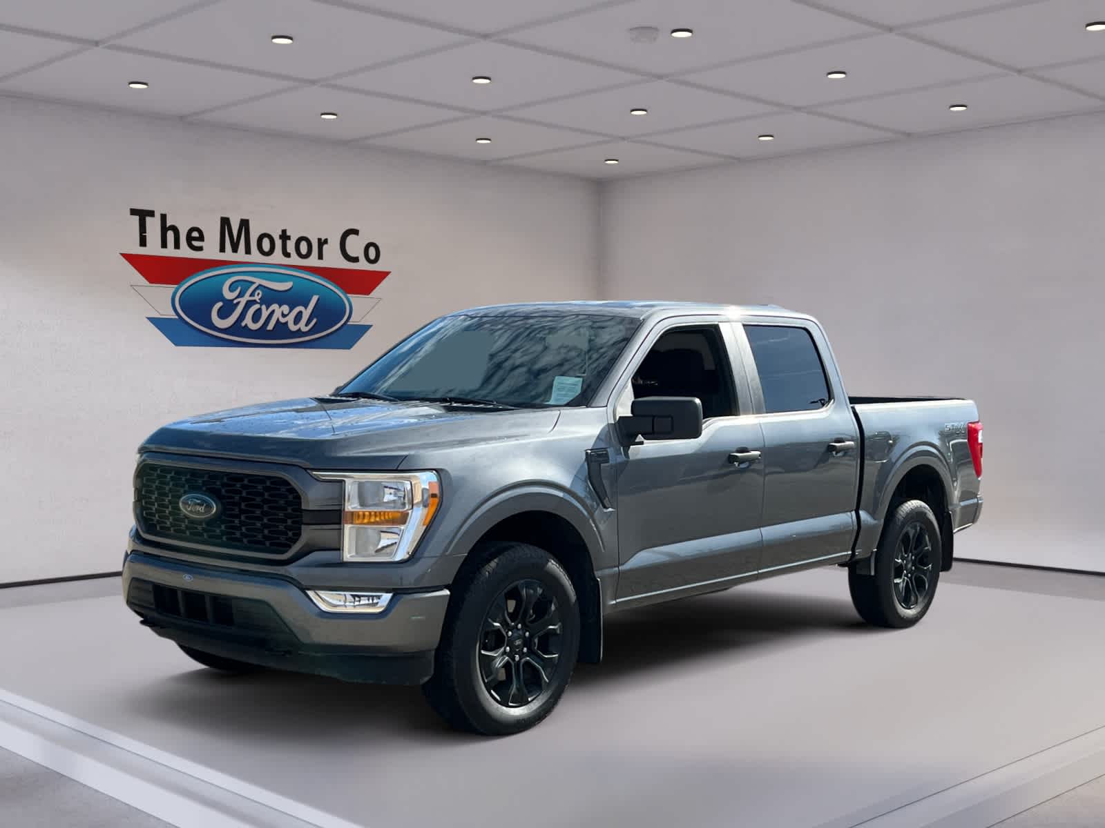 2022 Ford F-150 XL's photo