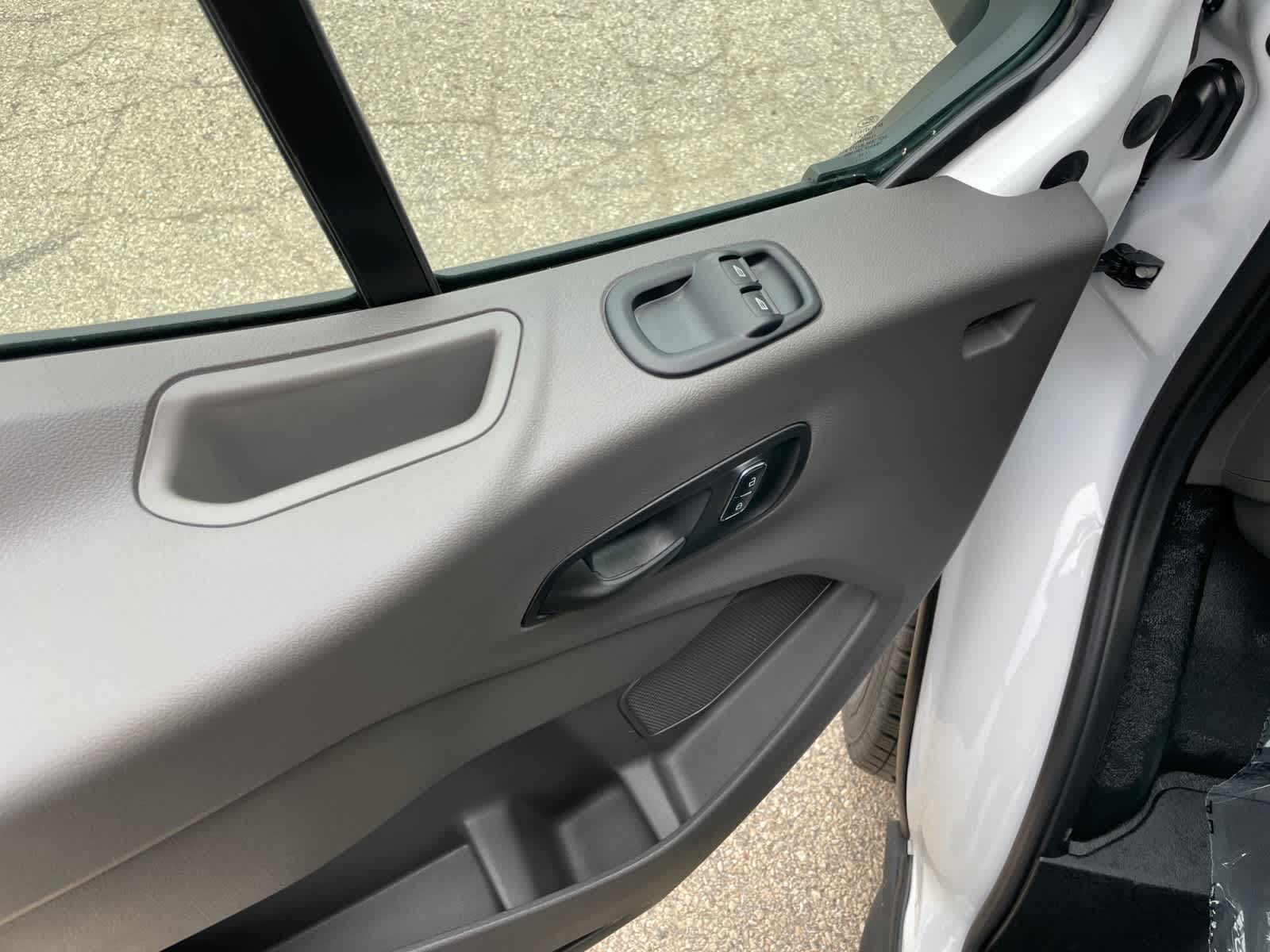 2025 Ford Transit Van Base - Photo 10