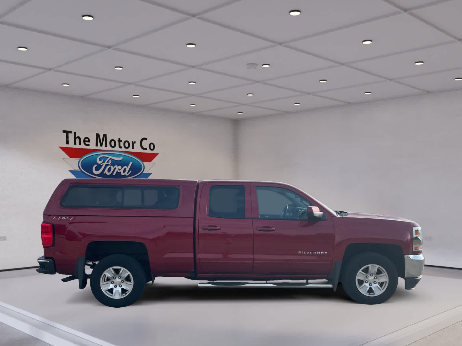 2018 Chevrolet Silverado 1500 LT photo 4