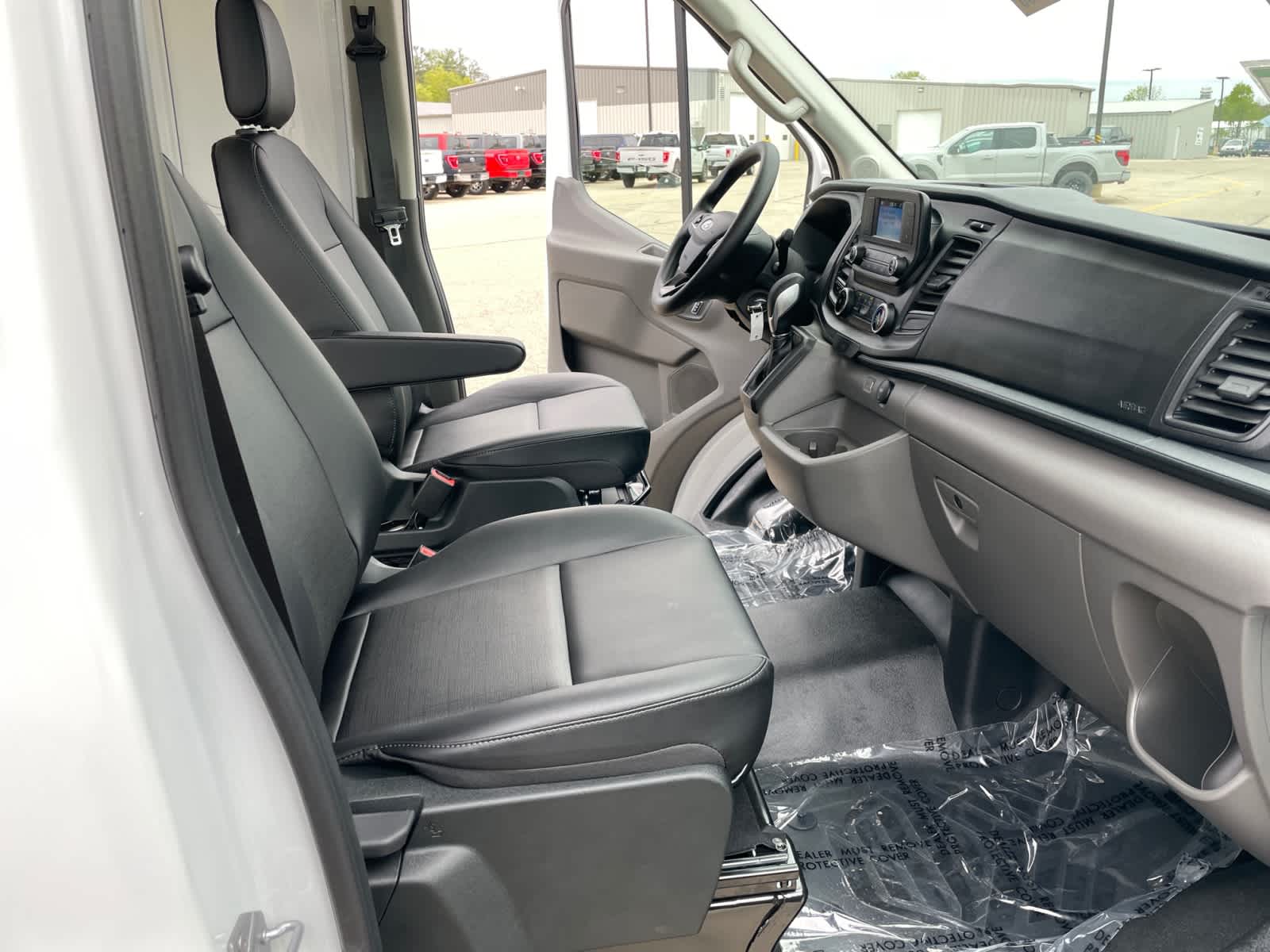 2025 Ford Transit Van Base - Photo 16