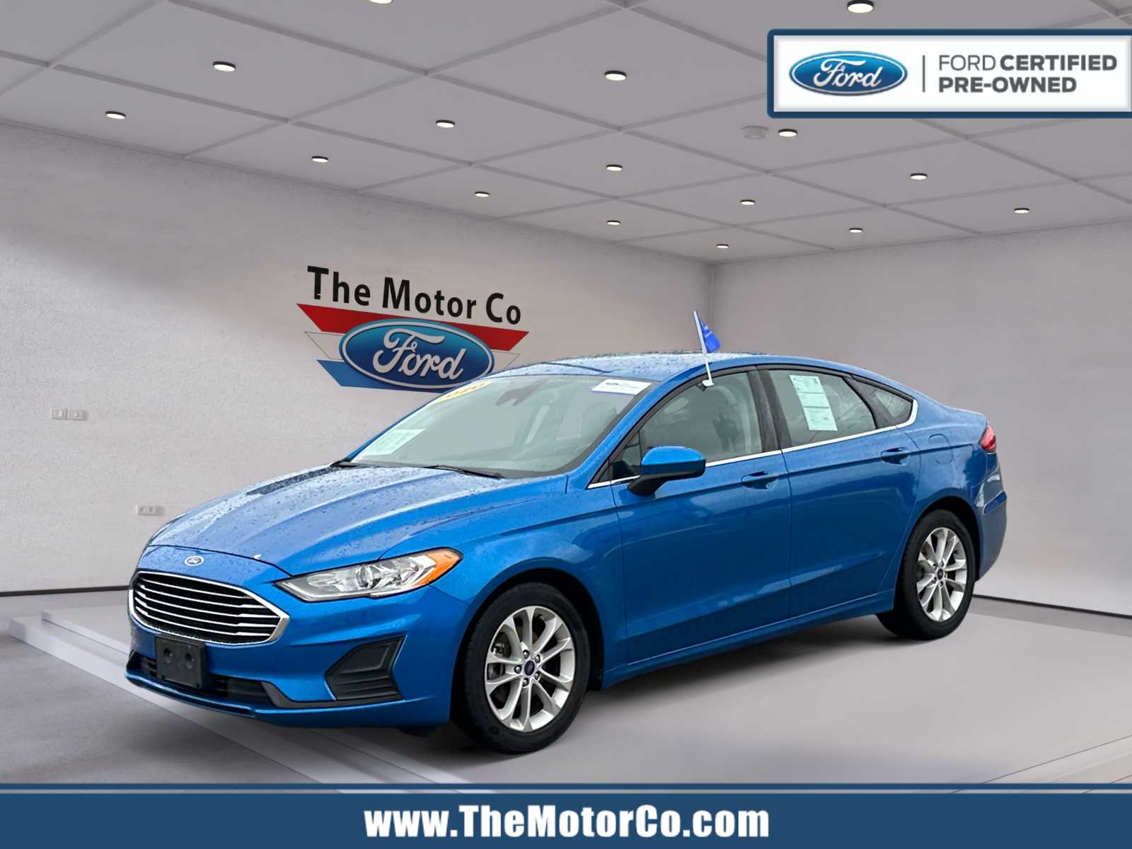 2020 Ford Fusion SE's photo