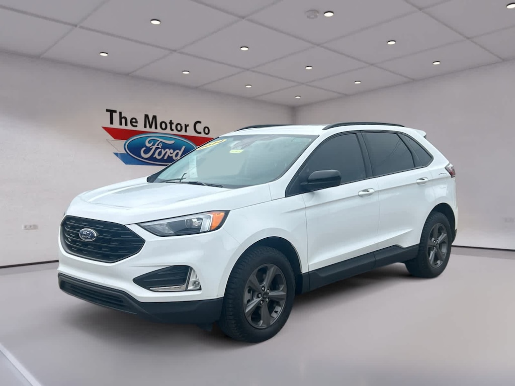 Used 2024 Ford Edge SEL AWD