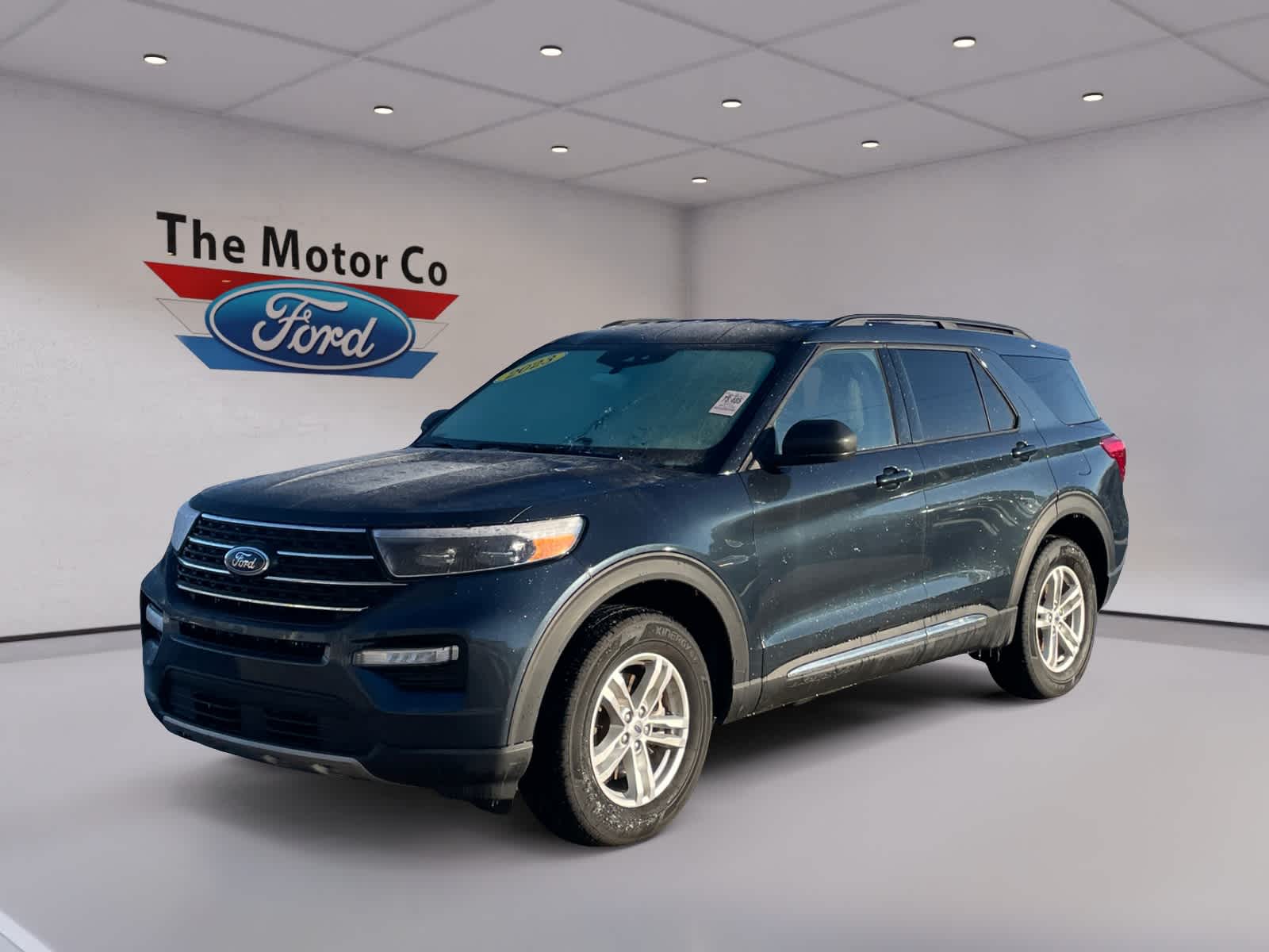 2023 Ford Explorer XLT's photo