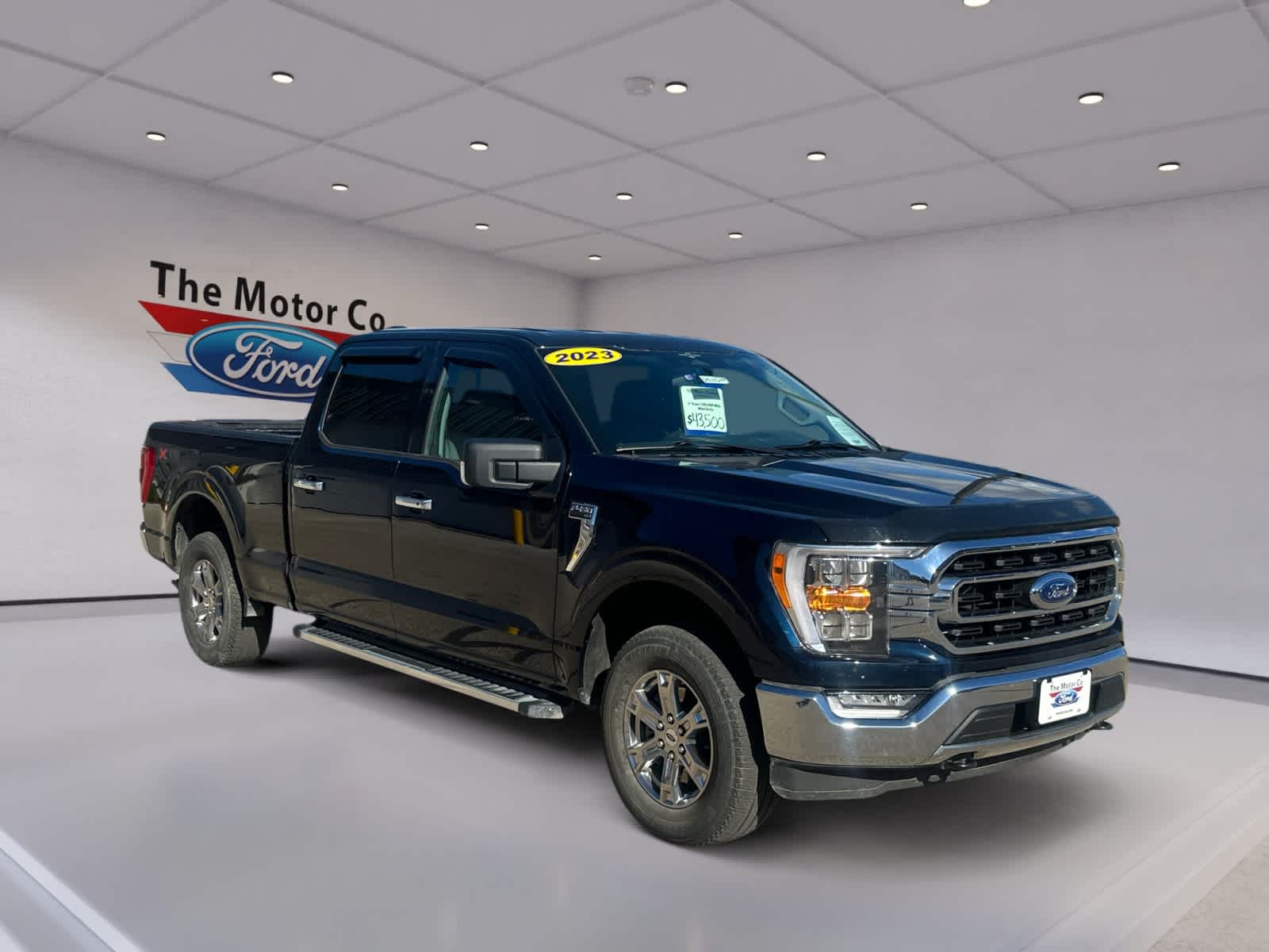 2023 Ford F-150 XLT photo 3