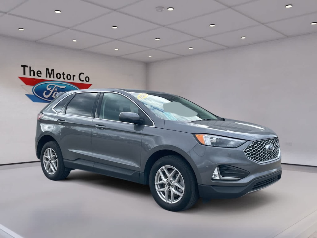 Used 2024 Ford Edge SEL AWD