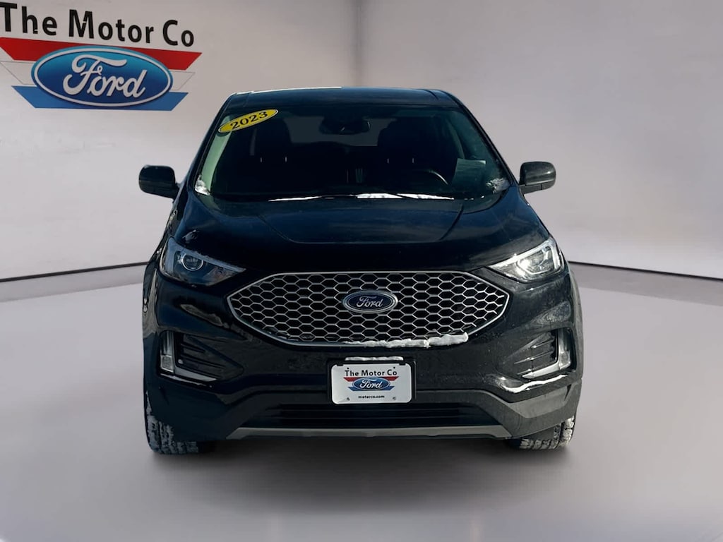 Used 2023 Ford Edge SEL AWD